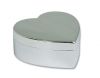 Large Silver Plated Heart Shaped Trinket Box (GG32) Large Silver Plated Heart Shaped Trinket Box (GG32)