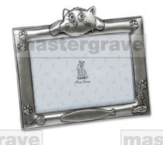 Phot Frame for Cat - shop here for engravable gifts www.mastergrave.co.uk